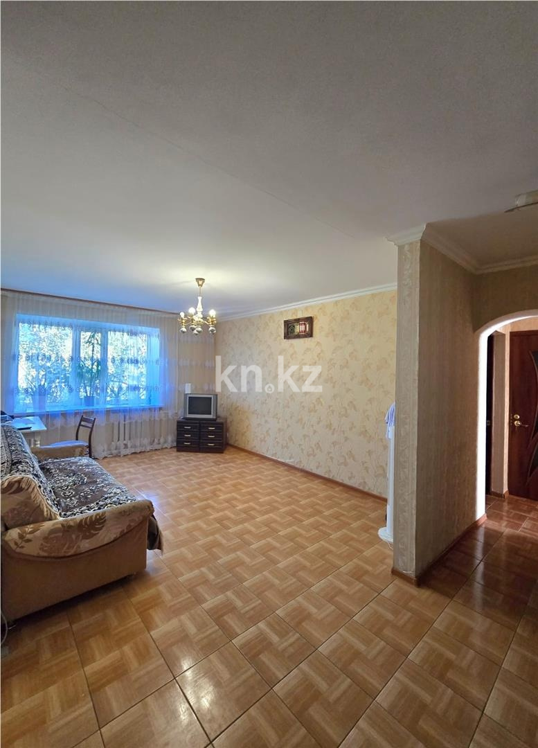 Продажа 3-комнатной квартиры, 63 м² в Караганде