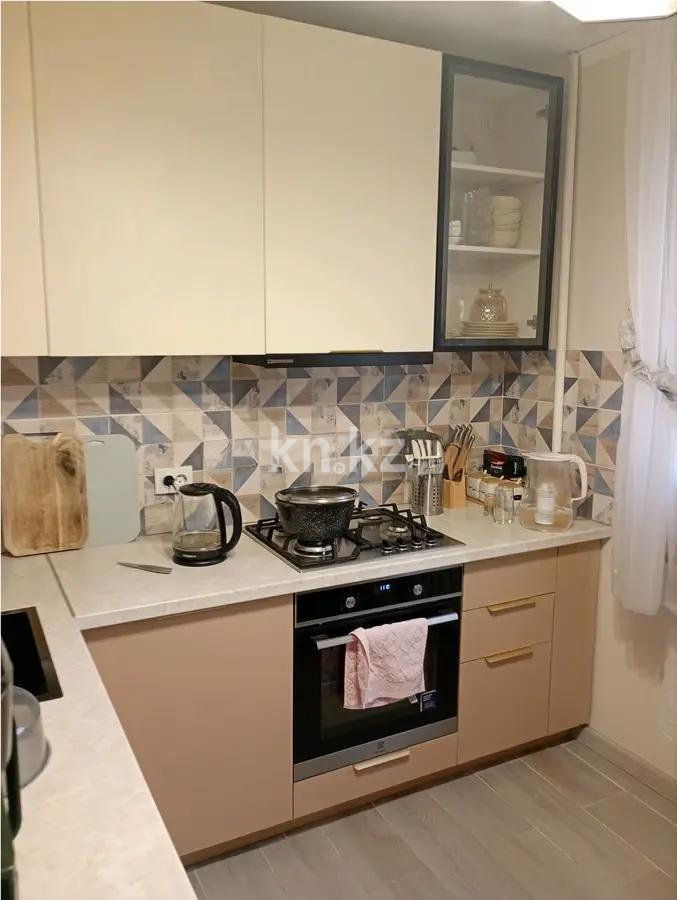 Продажа 4-комнатной квартиры, 87 м², ул. Муканова, дом  233 в Алматы - фото 4