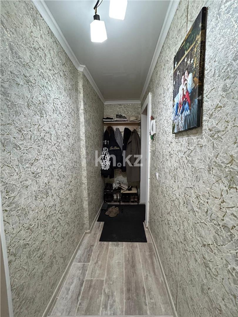 Продажа 1-комнатной квартиры, 31 м², мкр-н 14, дом  2 в Караганде - фото 10