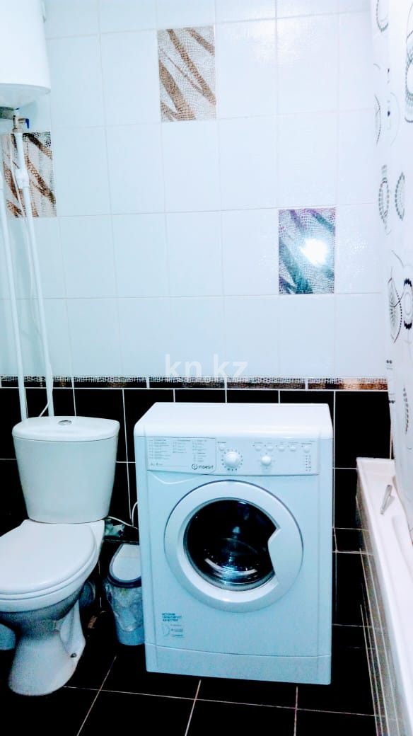 Аренда 2-комнатной квартиры посуточно, 50 м², пр. Н. Абдирова, дом  25 в Караганде - фото 2