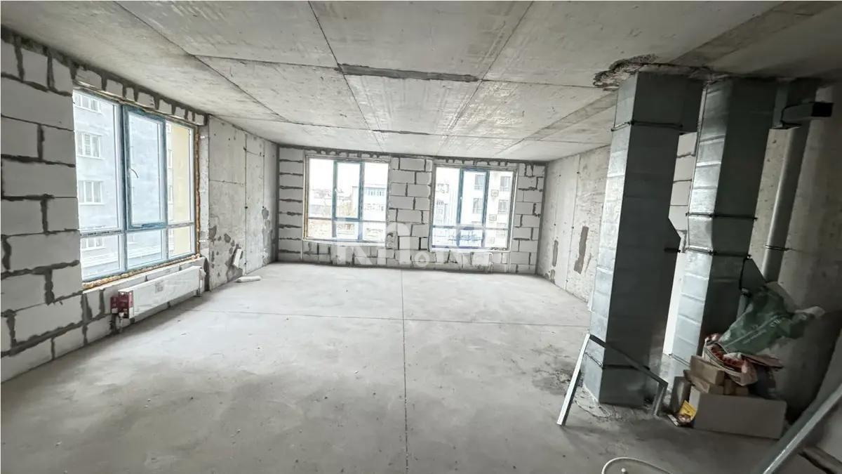 Продажа 3-комнатной квартиры, 80.6 м², ул. Муратбаева, дом  14 в Алматы