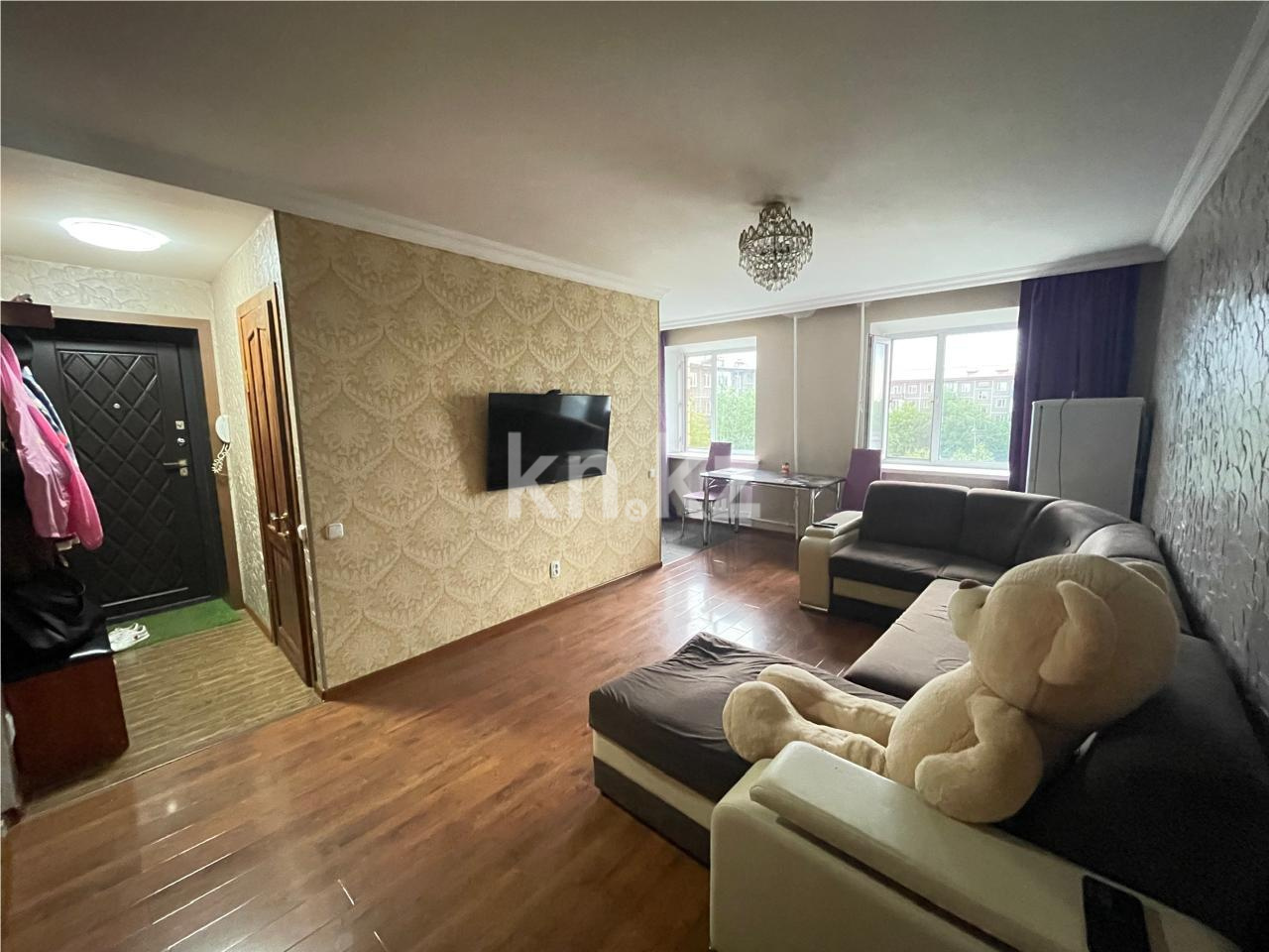 Продажа 3-комнатной квартиры, 58 м², ул. Абая, дом  11 в Сарани