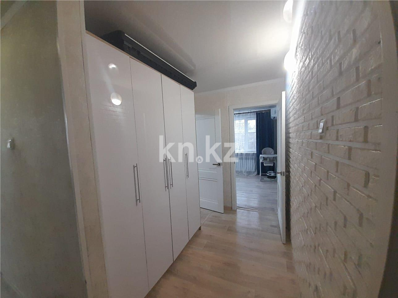 Продажа 2-комнатной квартиры, 42 м², пр. Назарбаева, дом  61 в Караганде - фото 12
