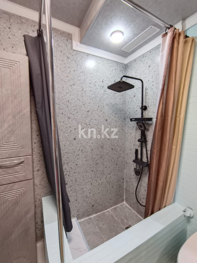 Продажа 2-комнатной квартиры, 65.8 м², Аккент, дом  56 - ул. Байысова в Алматы - фото 17