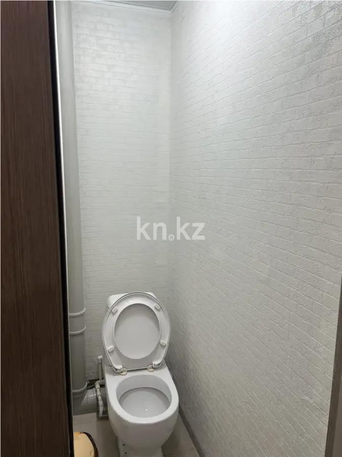 Продажа 2-комнатной квартиры, 44 м², мкр-н 23, дом  36 в Караганде - фото 4