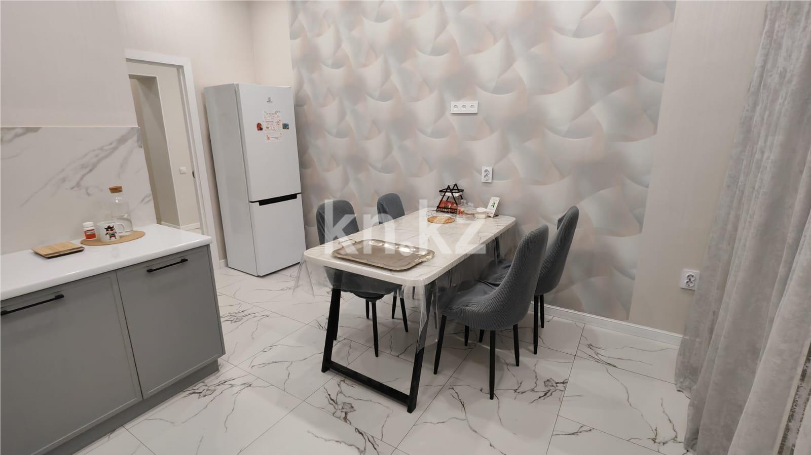 Продажа 3-комнатной квартиры, 92 м² в Караганде - фото 12