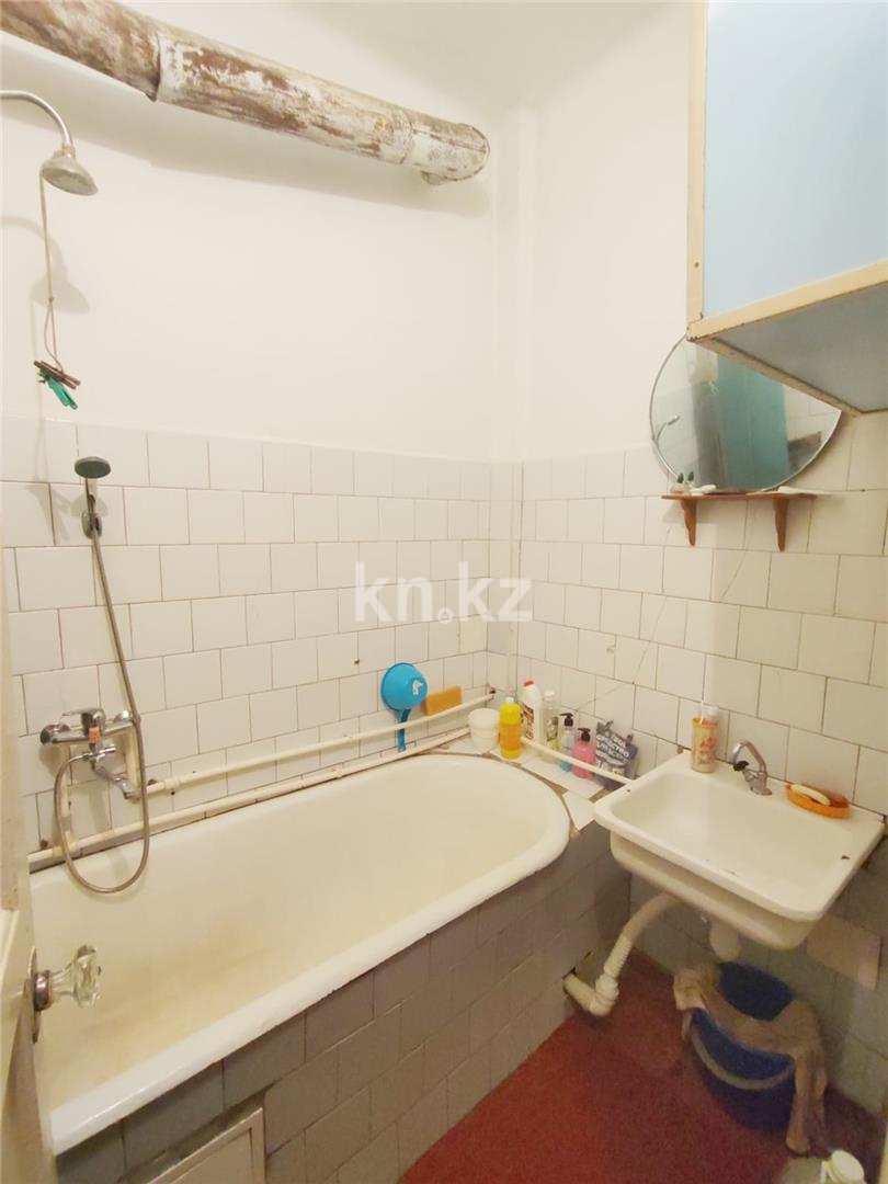 Продажа 2-комнатной квартиры, 57 м², ул. Жамбыла в Караганде - фото 12