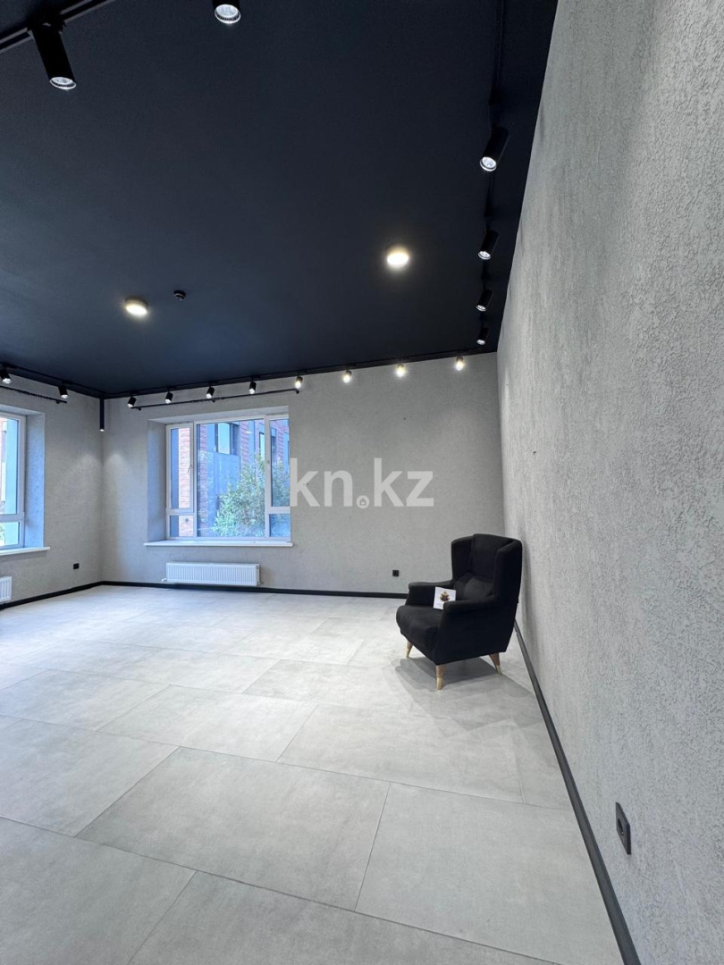 Продажа 3-комнатной квартиры, 82 м² в Алматы