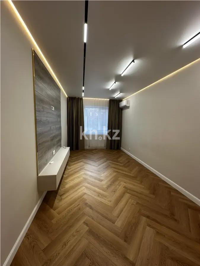 Продажа 1-комнатной квартиры, 40 м², ул. Сыпыра жырау, дом  27 в Астане
