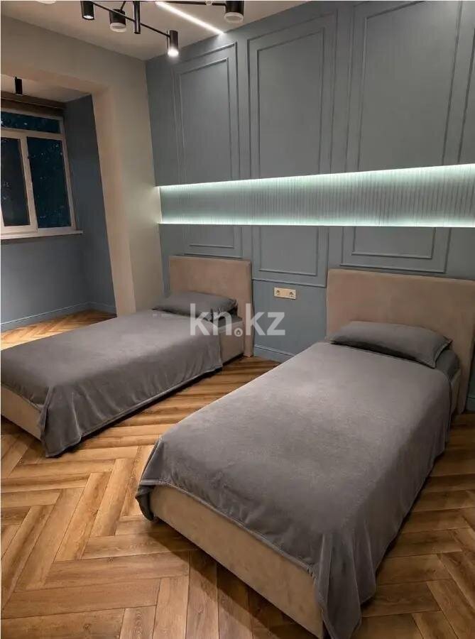 Продажа 4-комнатной квартиры, 140 м² в Астане - фото 3