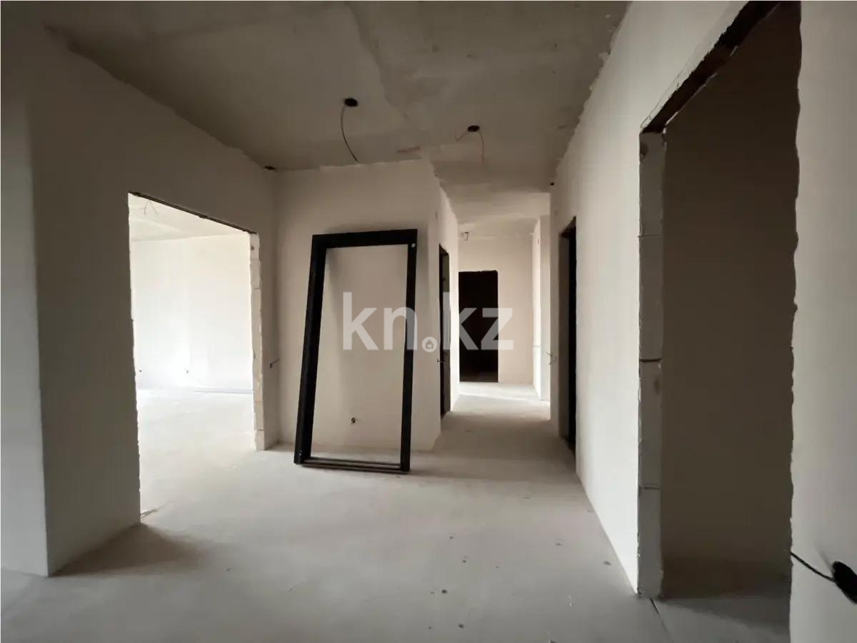 Продажа 4-комнатной квартиры, 130 м², ул. Рыскулова, дом  18 в Астане