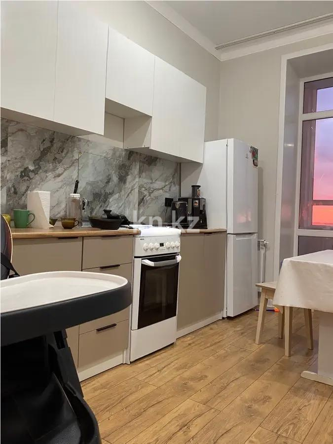 Продажа 1-комнатной квартиры, 41 м², 067 учетный квартал, дом  ст502 в Караганде - фото 3