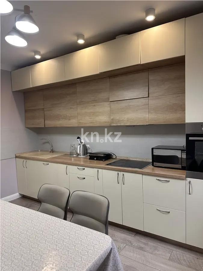 Продажа 3-комнатной квартиры, 96 м², ул. Бараева, дом  18/2 в Астане - фото 2