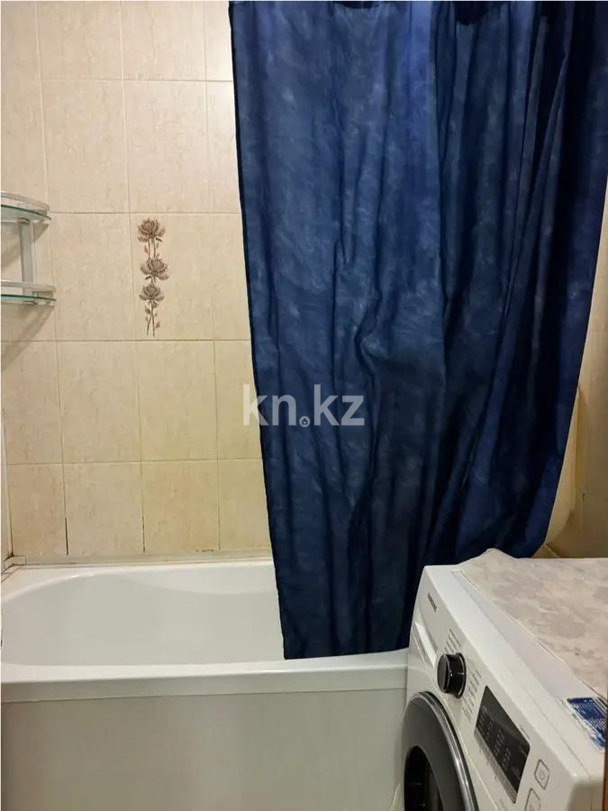 Продажа 2-комнатной квартиры, 54 м², мкр. Степной-3, дом  1 в Караганде - фото 4