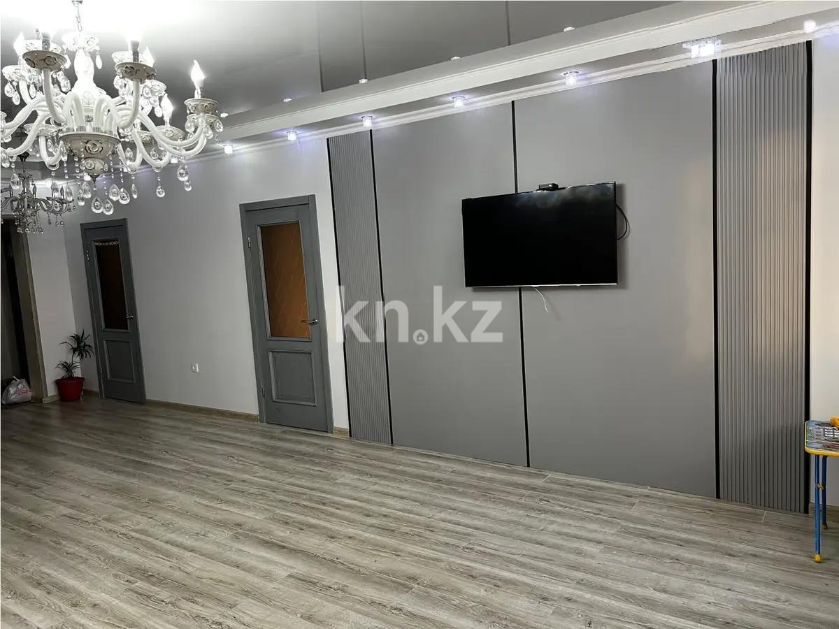 Продажа 3-комнатной квартиры, 80 м², ул. Толе би, дом  286/8 в Алматы - фото 3