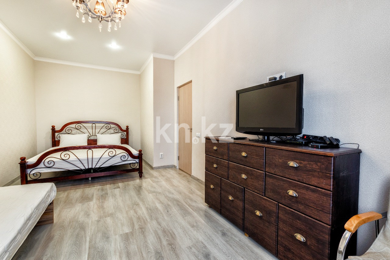 Аренда 1-комнатной квартиры посуточно, 45 м², пр. Кабанбай батыра, дом  29 - ул. Сыганак в Астане - фото 4