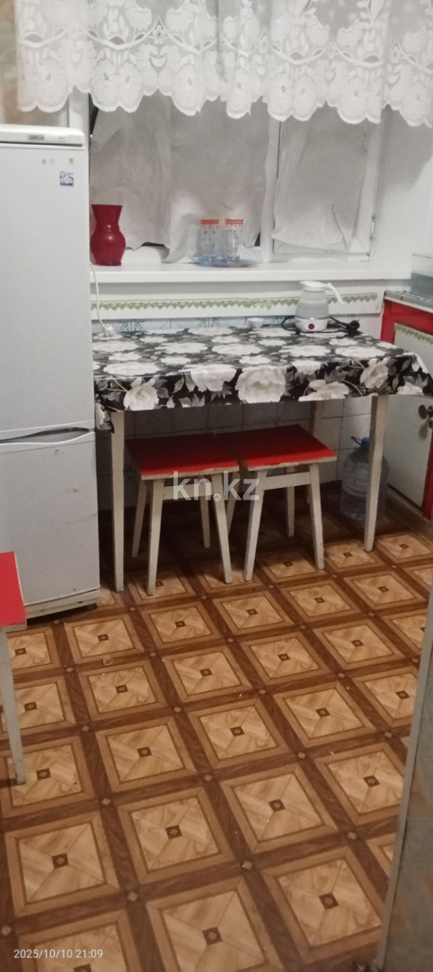 Продажа 2-комнатной квартиры, 48.9 м² в Караганде