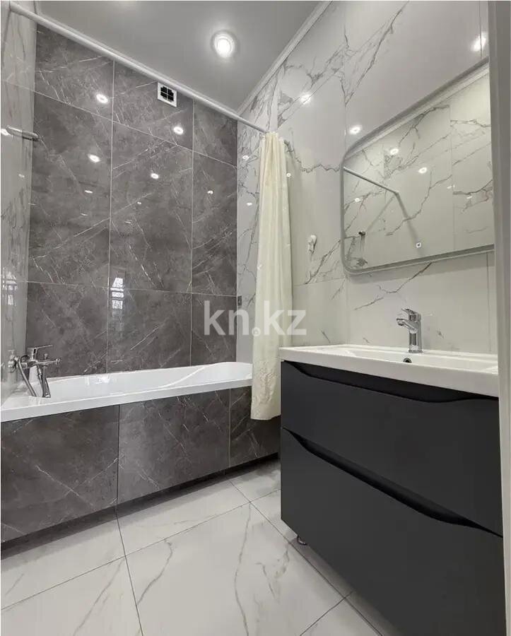 Продажа 3-комнатной квартиры, 75 м² в Караганде - фото 3