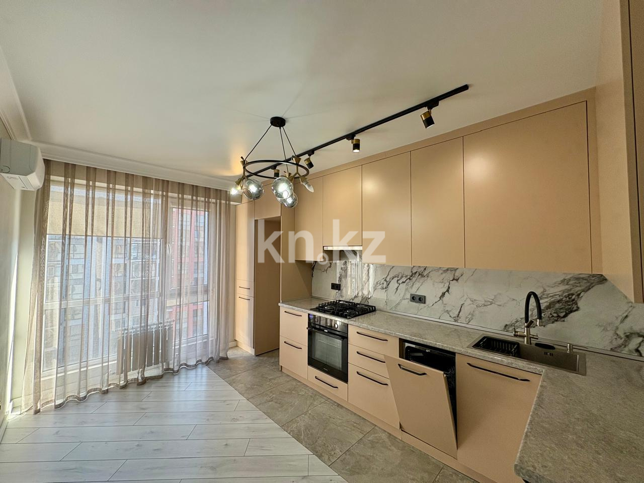 Продажа 2-комнатной квартиры, 56 м², Сейфуллина в Алматы