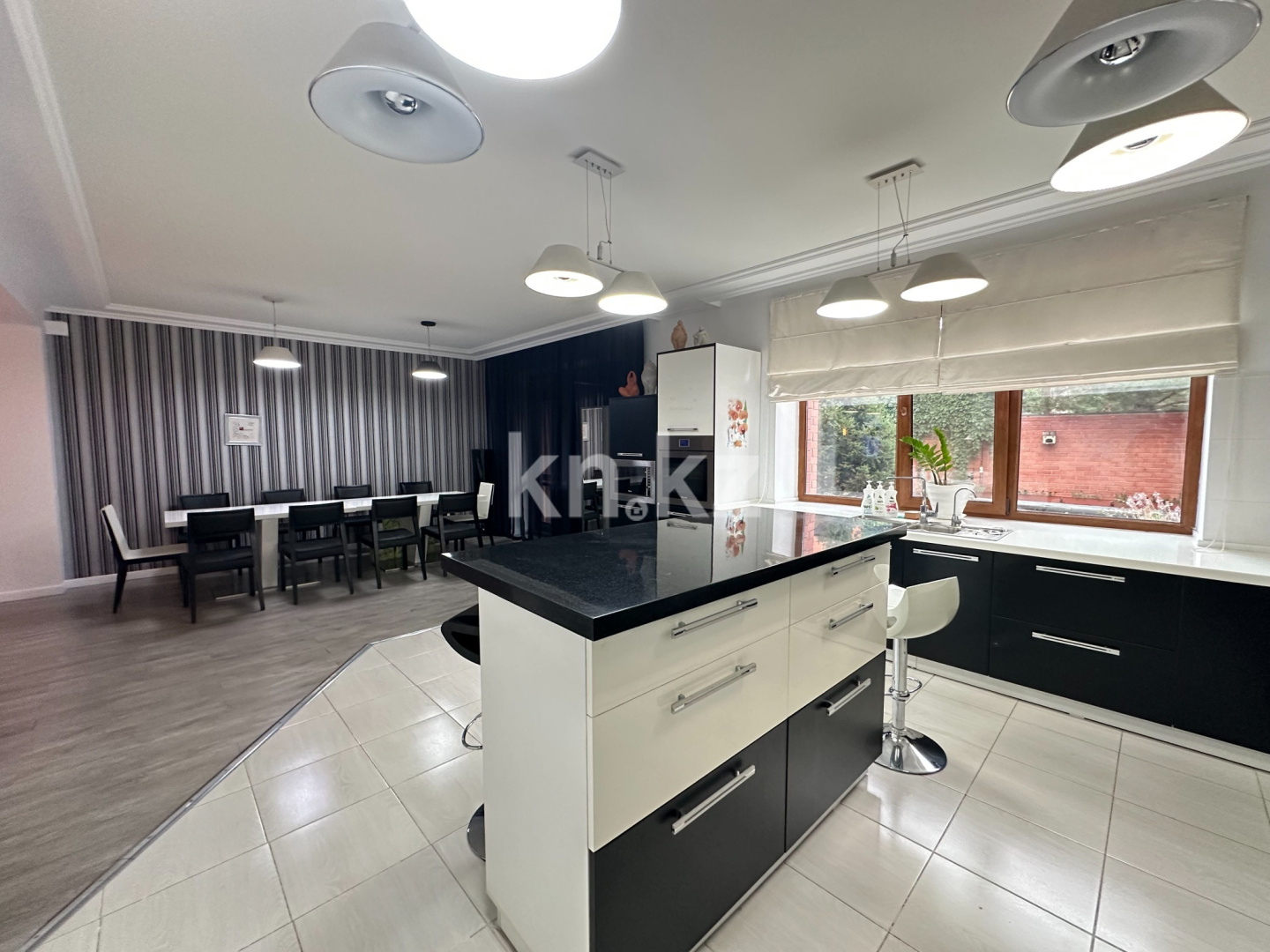 Продажа 6-комнатного дома, 312.6 м² в Караганде - фото 18