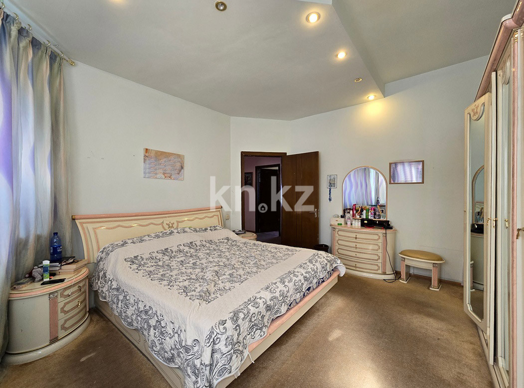 Продажа 5-комнатного дома, 209 м², ул. Ладушкина, дом  173 в Алматы - фото 36