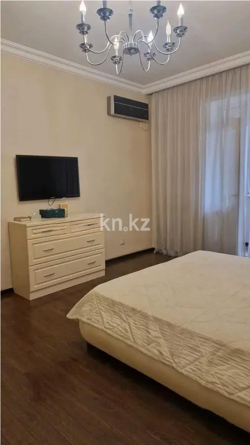 Продажа 3-комнатной квартиры, 94 м², пр. Абая, дом  150/230 в Алматы - фото 4