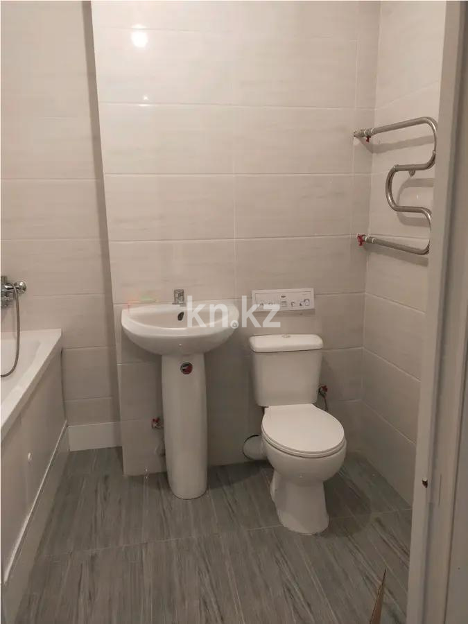 Продажа 1-комнатной квартиры, 34 м², ул. Нуршайыкова, дом  6/1 в Астане - фото 3