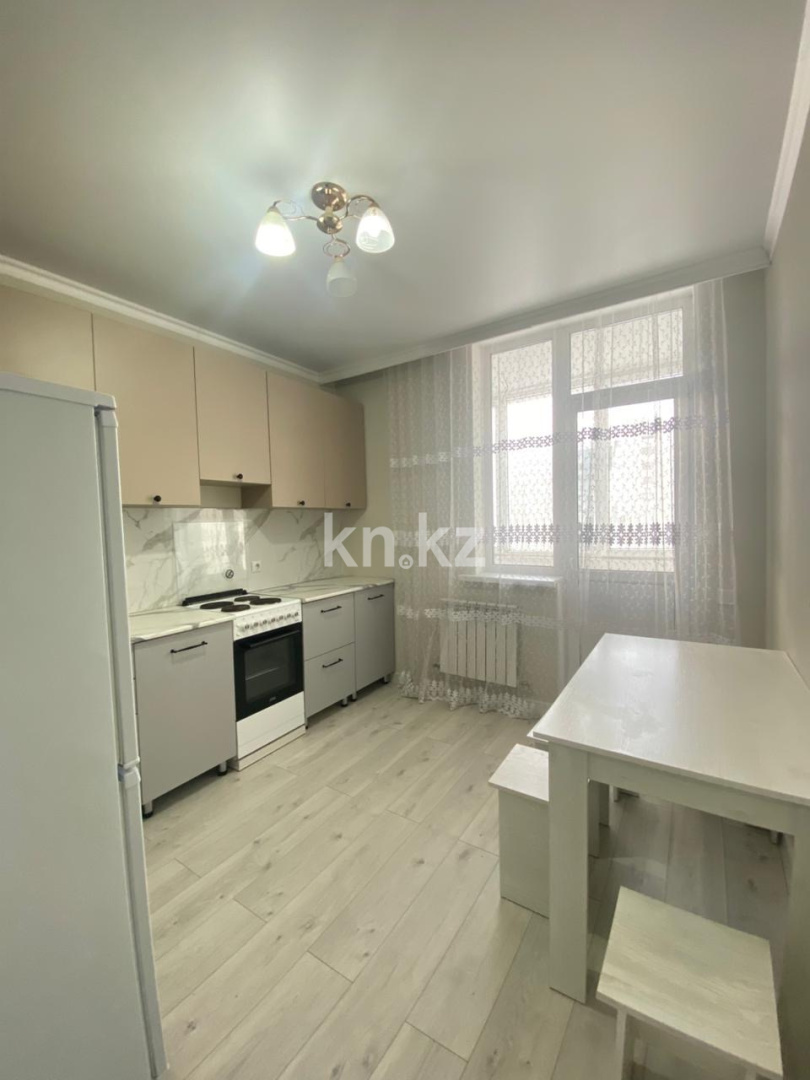 Аренда 1-комнатной квартиры, 43 м² в Астане