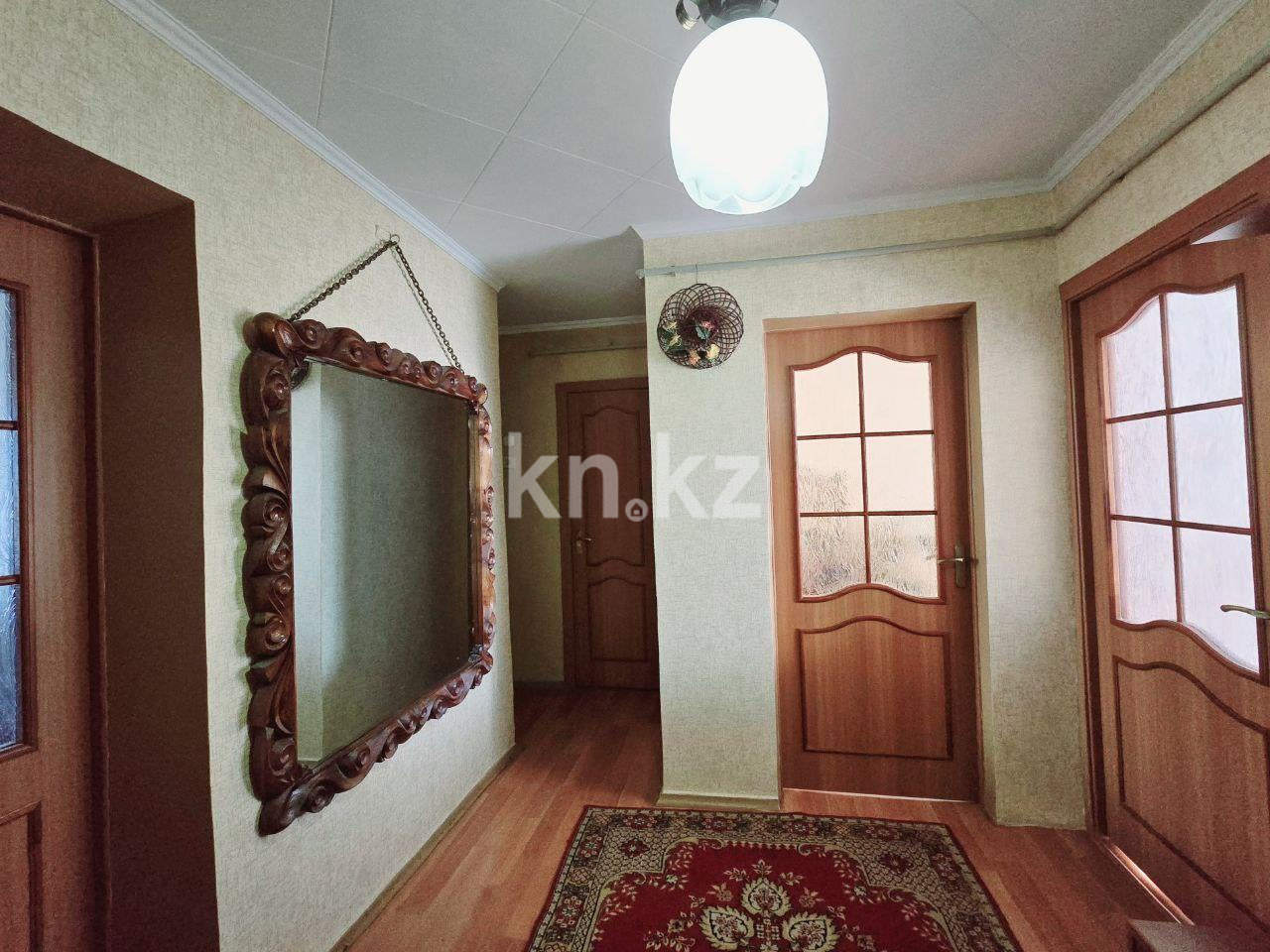 Продажа 3-комнатной квартиры, 64 м², пр. Момышулы в Темиртау - фото 13