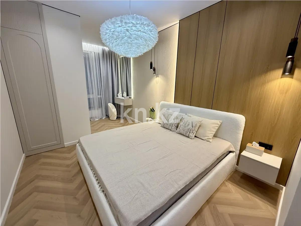 Продажа 2-комнатной квартиры, 57 м², пр. Аль-Фараби, дом  15/1 в Алматы - фото 2