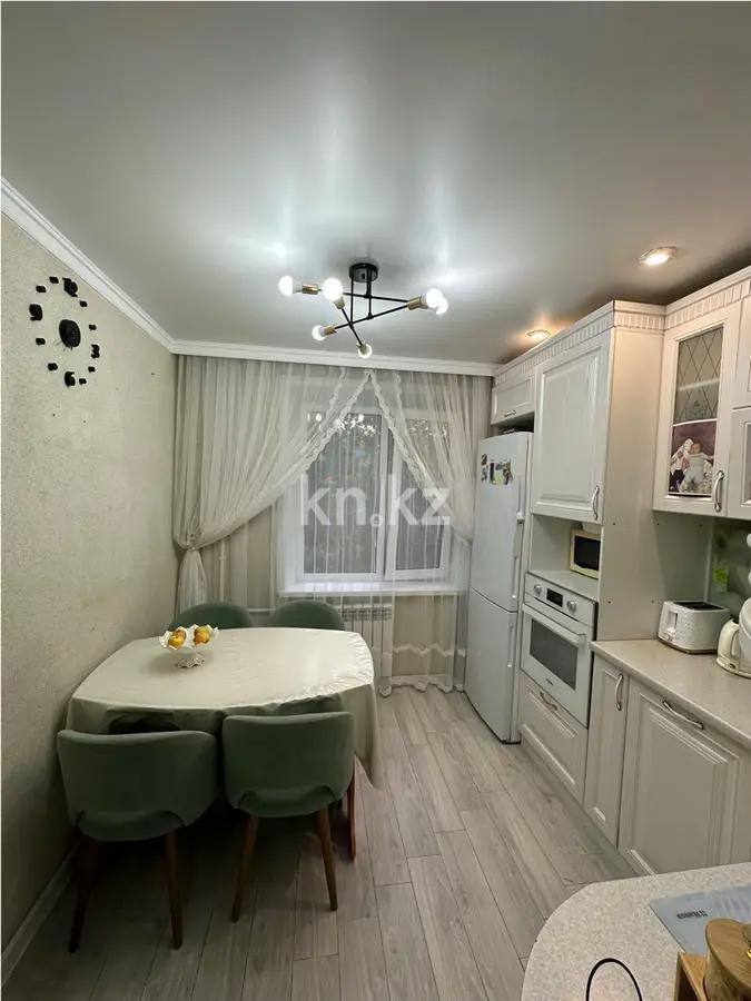 Продажа 4-комнатной квартиры, 77 м², ул. Гапеева, дом  12 в Караганде - фото 5