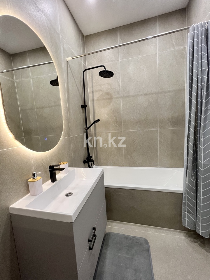 Аренда 1-комнатной квартиры посуточно, 39 м², Сейфуллина, дом  416 - ул. Макатаева в Алматы - фото 14