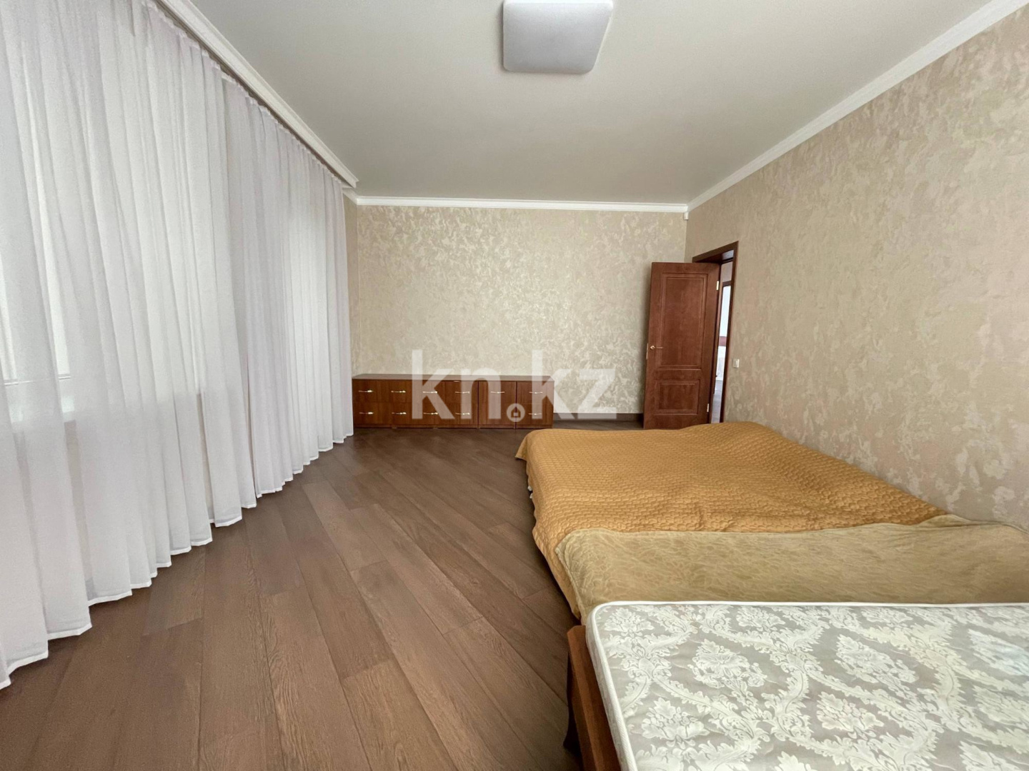 Продажа 7-комнатного дома, 355 м², ул. Набережная, дом  56Д в Костанае - фото 4