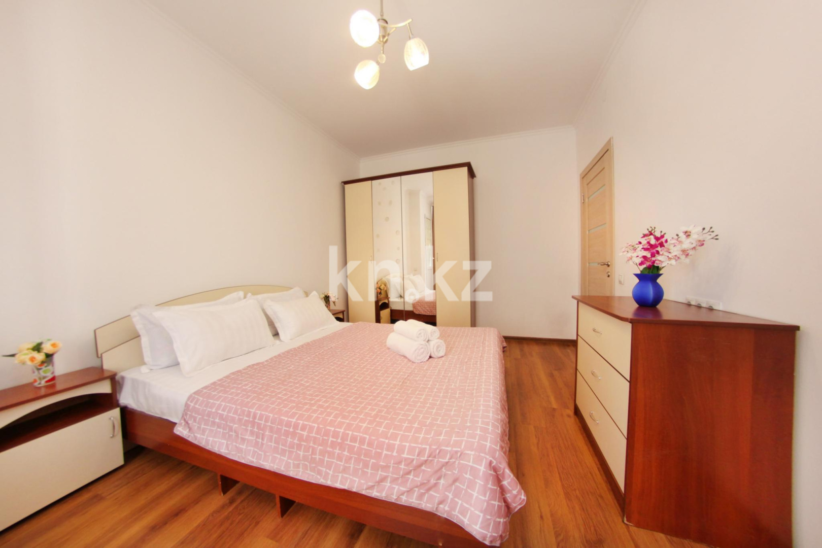 Аренда 2-комнатной квартиры посуточно, 48 м², Каблукова, дом  38г - ул. Торайгырова в Алматы - фото 6