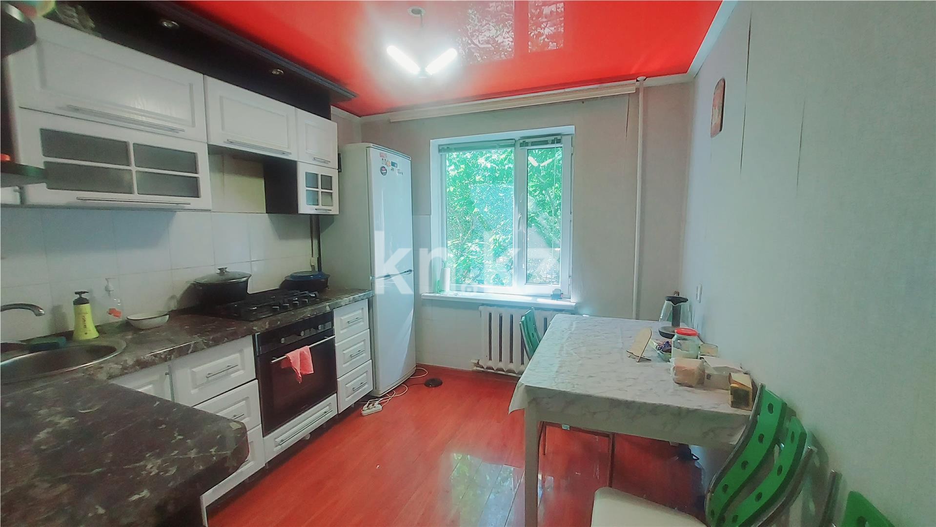 Продажа 4-комнатной квартиры, 80 м² в Караганде