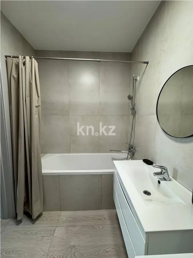 Продажа 2-комнатной квартиры, 77.8 м² в Алматы - фото 4