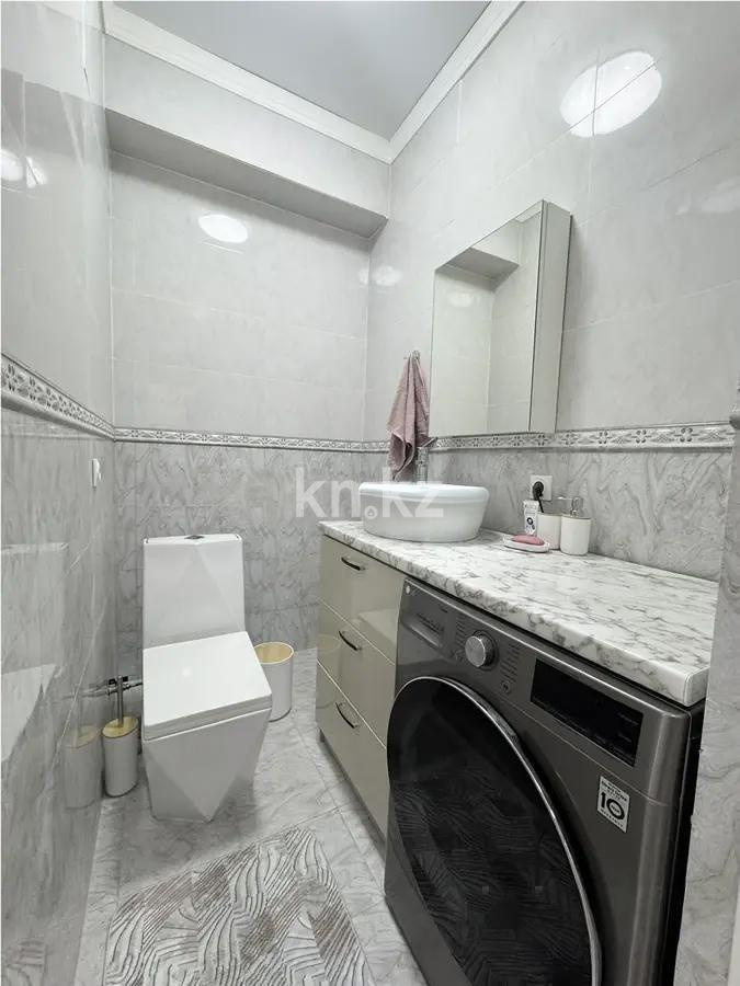 Продажа 2-комнатной квартиры, 80 м², мкр-н 8, дом  41/6 в Алматы - фото 6