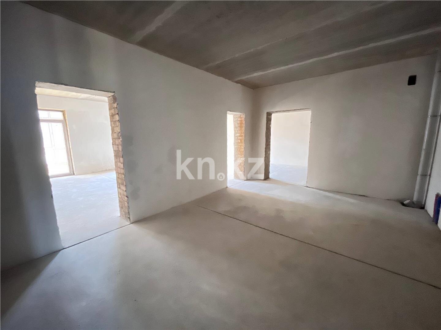 Продажа 3-комнатной квартиры, 86 м² в Караганде