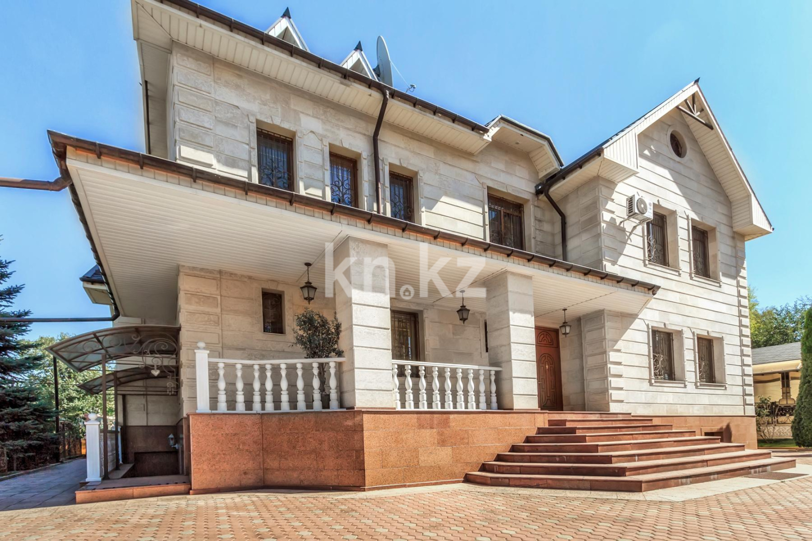 Продажа 7-комнатного дома, 477 м², ул. Рауан в Алматы - фото 2