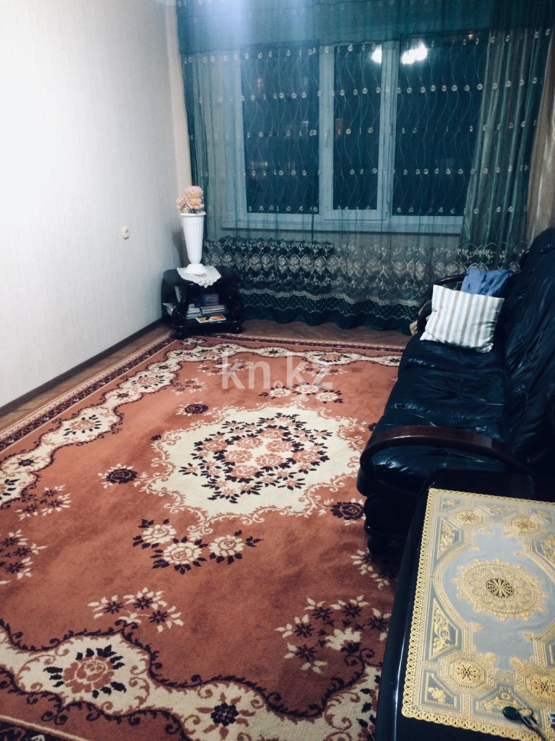 Продажа 3-комнатной квартиры, 45 м², ул. Короленко, дом  32 в Уральске