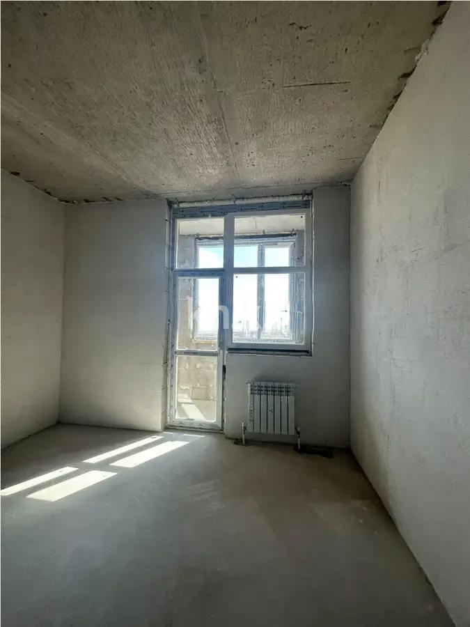 Продажа 1-комнатной квартиры, 42 м² в Астане