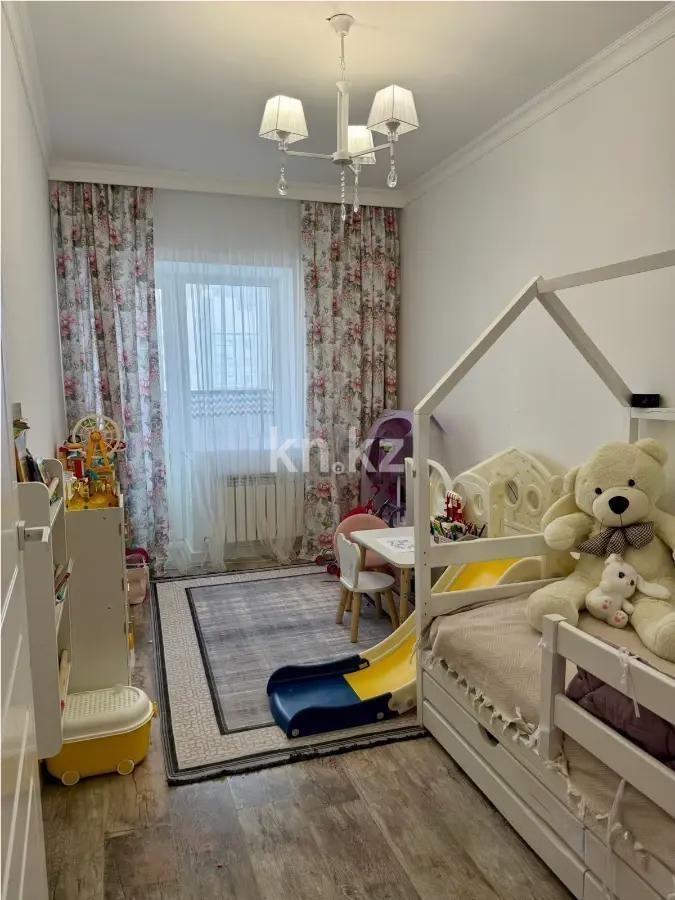 Продажа 3-комнатной квартиры, 71 м², ул. Маметовой, дом  8 в Астане - фото 3
