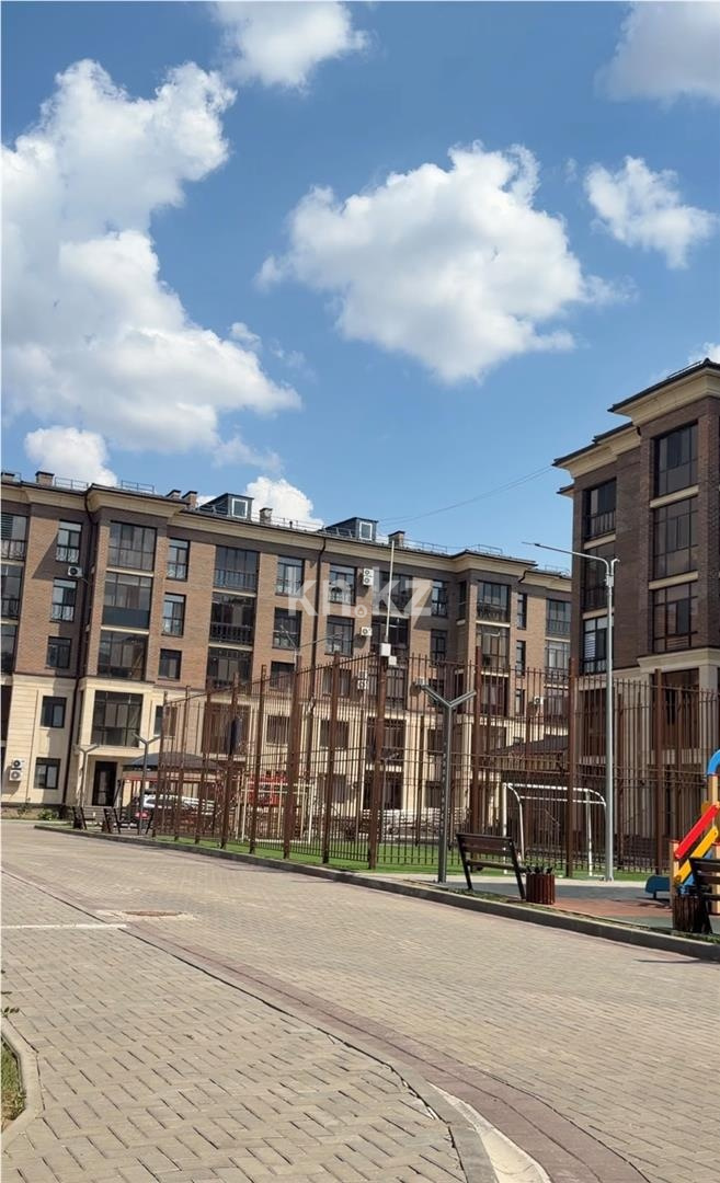Продажа 3-комнатной квартиры, 78 м² в Караганде