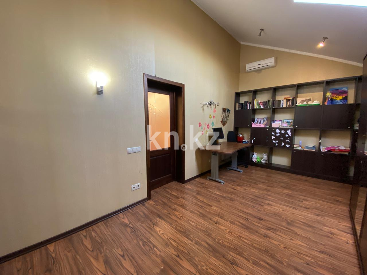 Продажа 3-комнатной квартиры, 167 м², ул. Таутаган в Алматы - фото 4