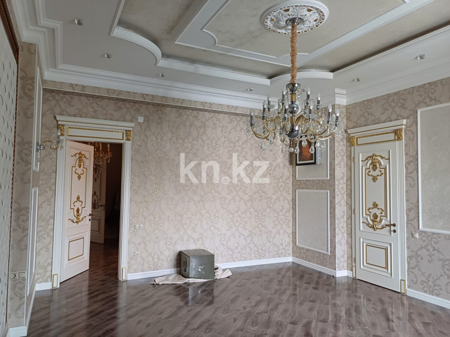 Продажа 5-комнатной квартиры, 270 м², ул. Бокейхана, дом  14 в Астане - фото 21