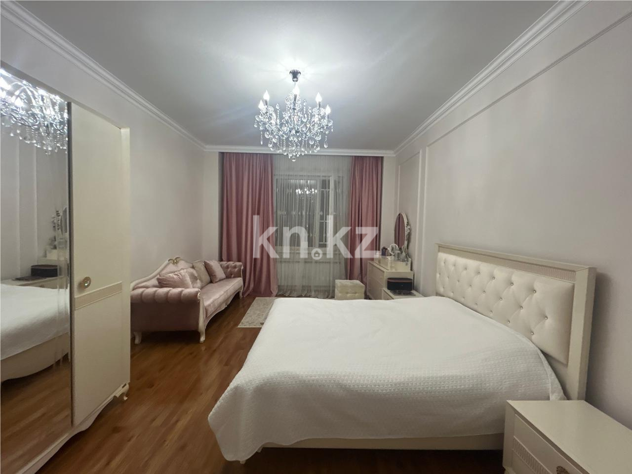 Продажа 4-комнатной квартиры, 134.5 м², ул. Керей, Жанибек хандар в Астане - фото 8