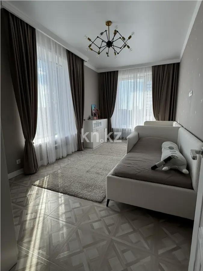 Продажа 4-комнатной квартиры, 102.3 м² в Астане - фото 4
