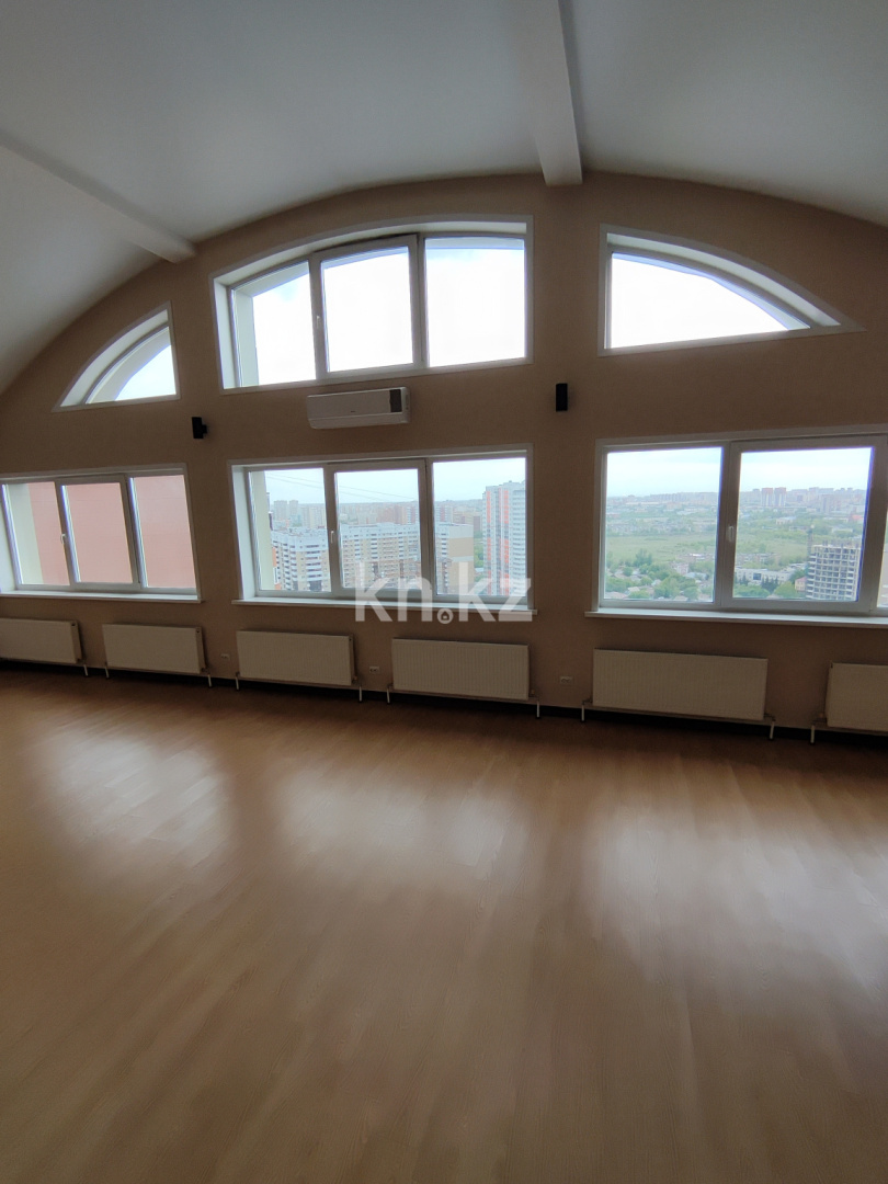 Продажа 5-комнатной квартиры, 165.5 м² в Астане - фото 10