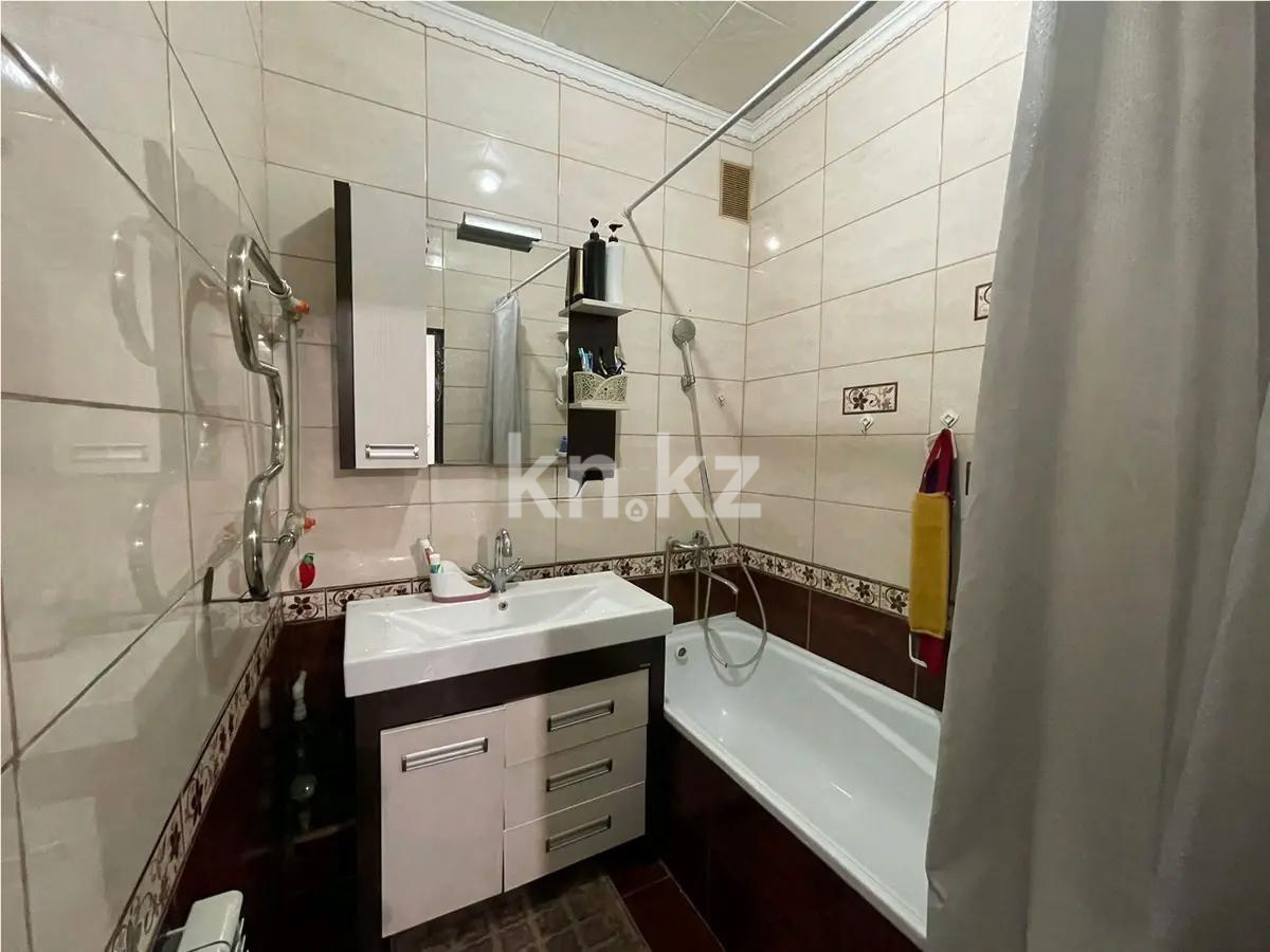 Продажа 2-комнатной квартиры, 69 м² в Алматы - фото 4