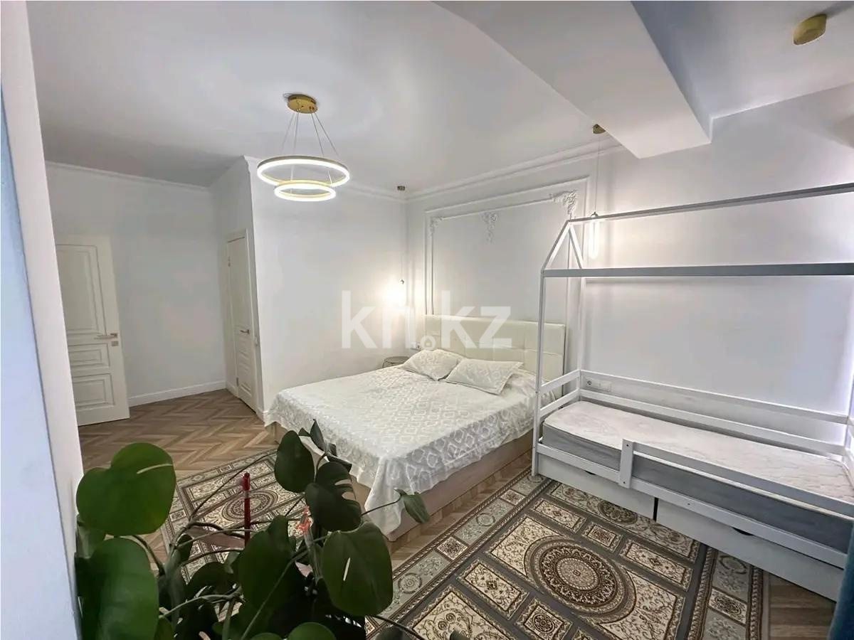 Продажа 4-комнатной квартиры, 145 м², мкр-н Керемет, дом  7/31 в Алматы - фото 2